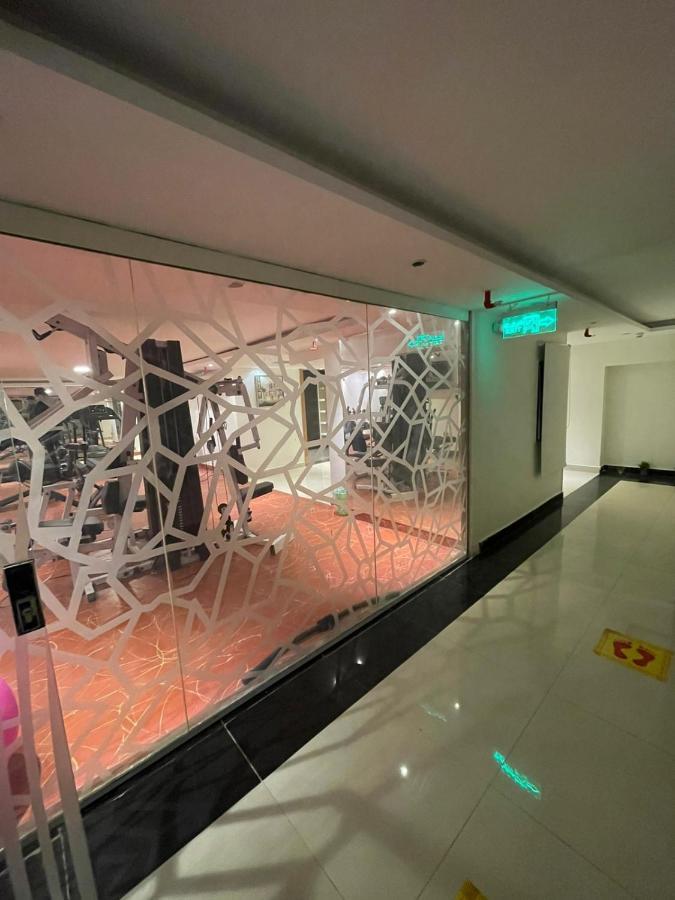 Mira Business Hotel Riad Exterior foto
